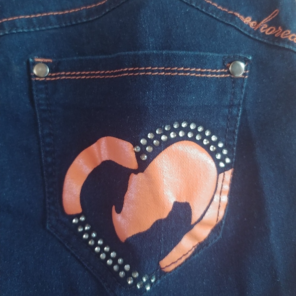EckoRed Capris - Picture 5 of 5